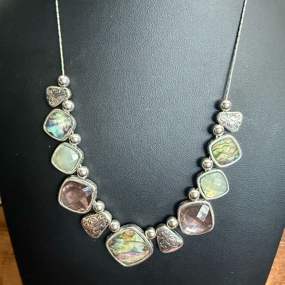 Silver and Green Gemstone Necklace with Organic Design - Picture 12 of 14